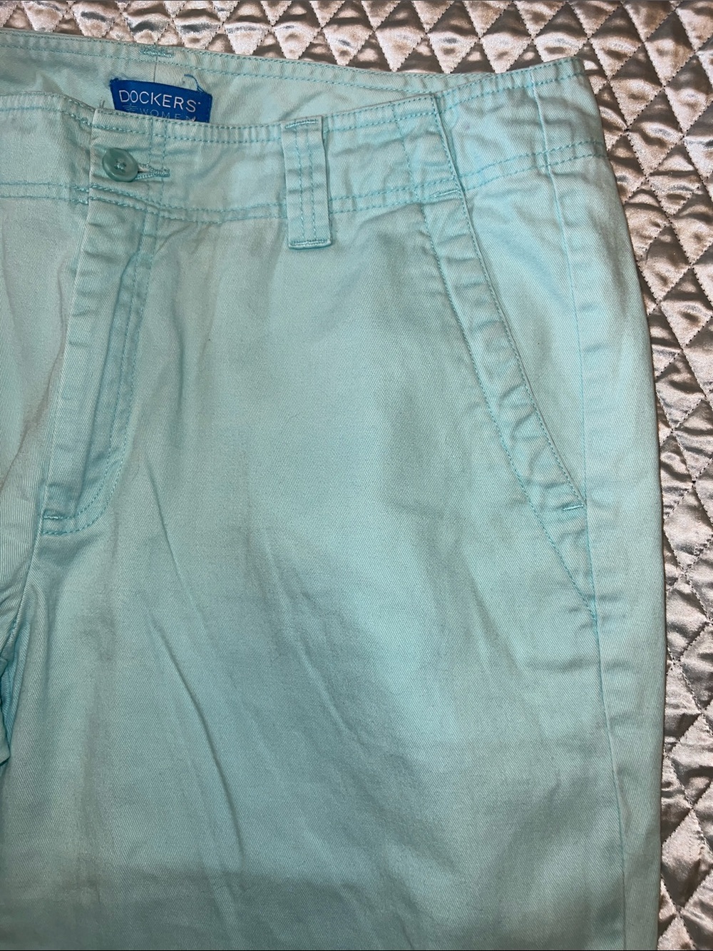 Dockers capris - Picture 7 of 11